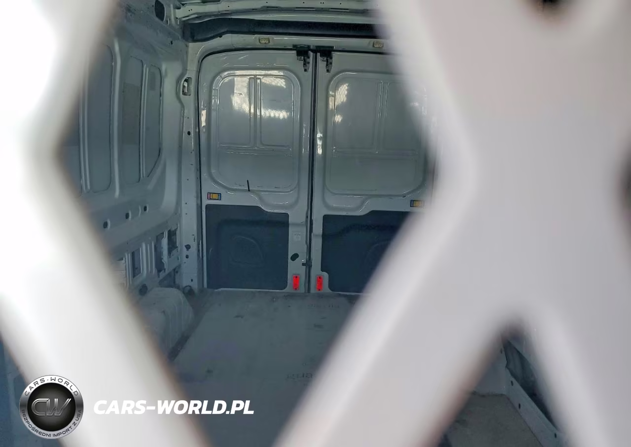 2017 Ford Transit T-250 VIN:1FTYR2CM2HKA88830 - 10