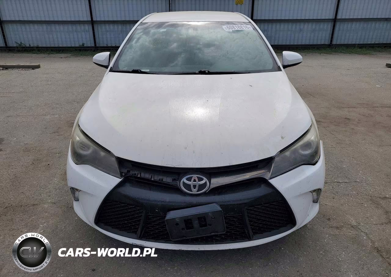 2016 Toyota Camry Se VIN:4T1BF1FK0GU251976 - 5