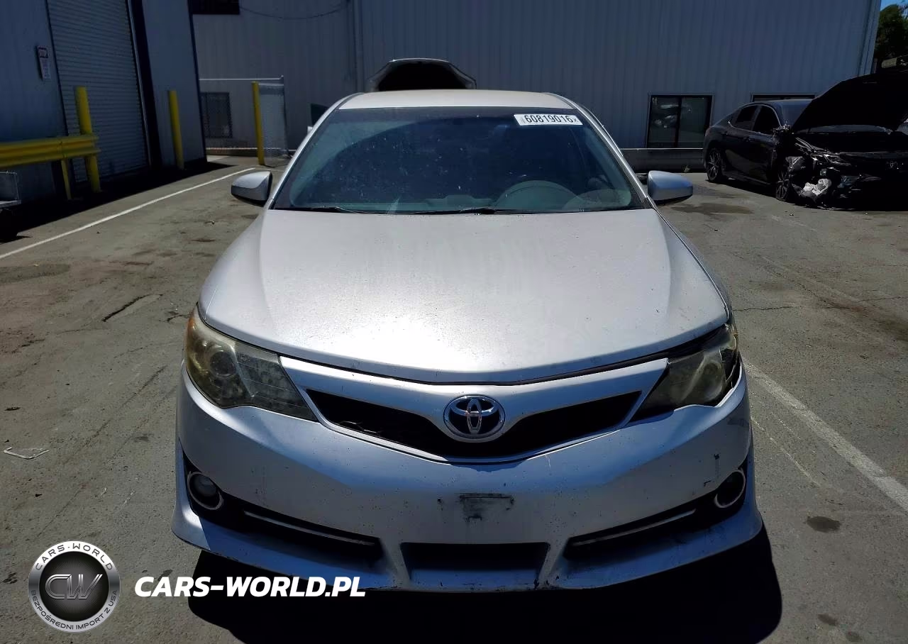 2014 Toyota Camry Se VIN:4T1BF1FK5EU320089 - 5