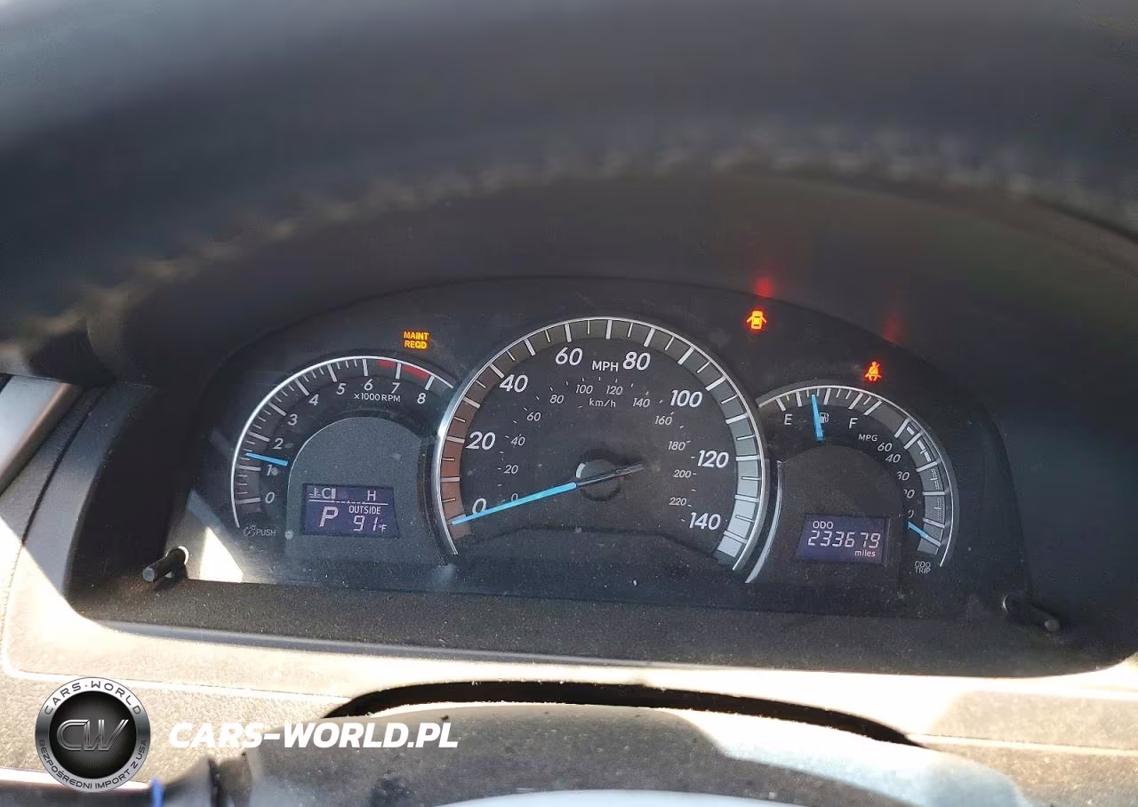 2014 Toyota Camry Se VIN:4T1BF1FK5EU320089 - 9