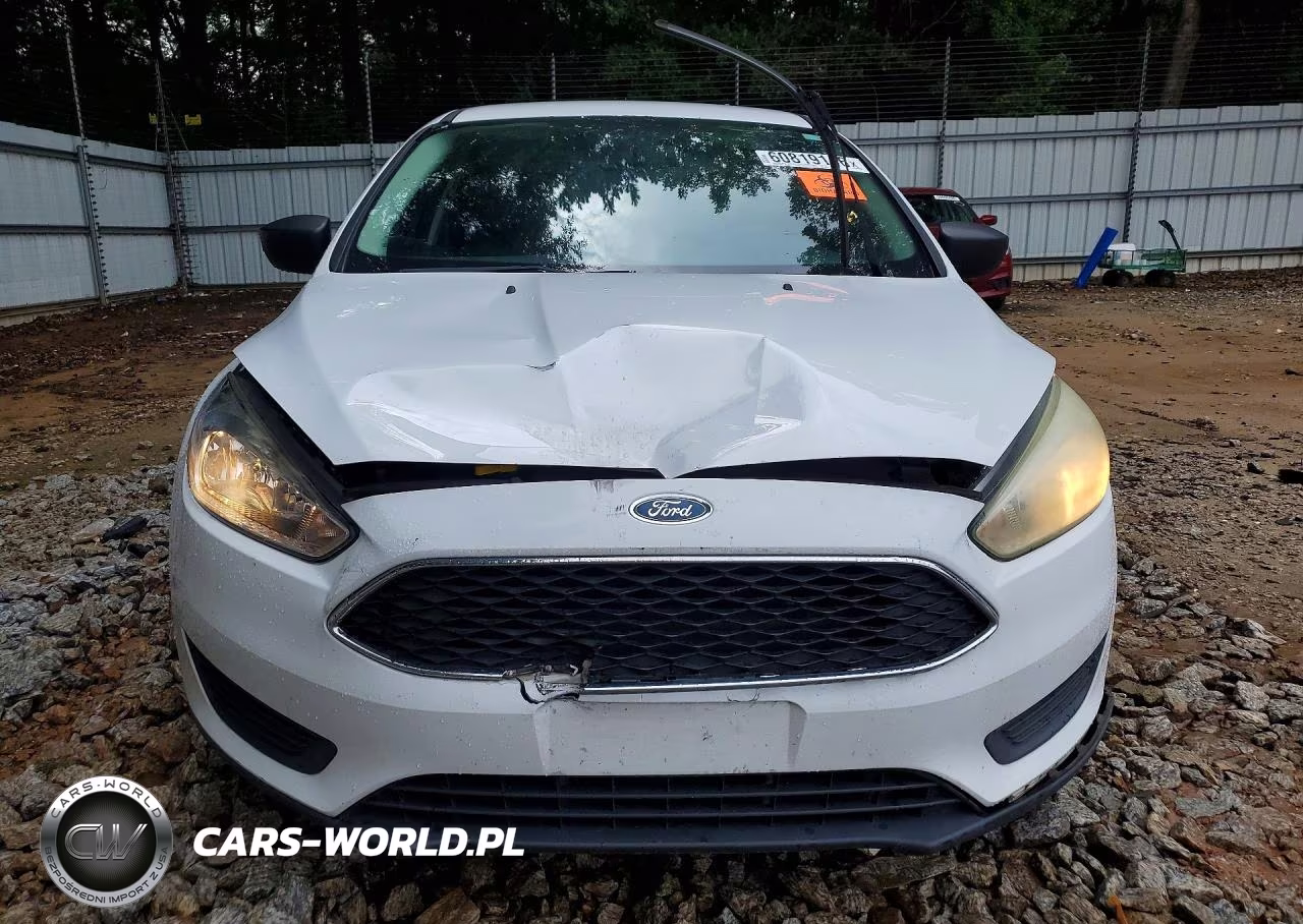 2017 Ford Focus S VIN:1FADP3E20HL239492 - 5