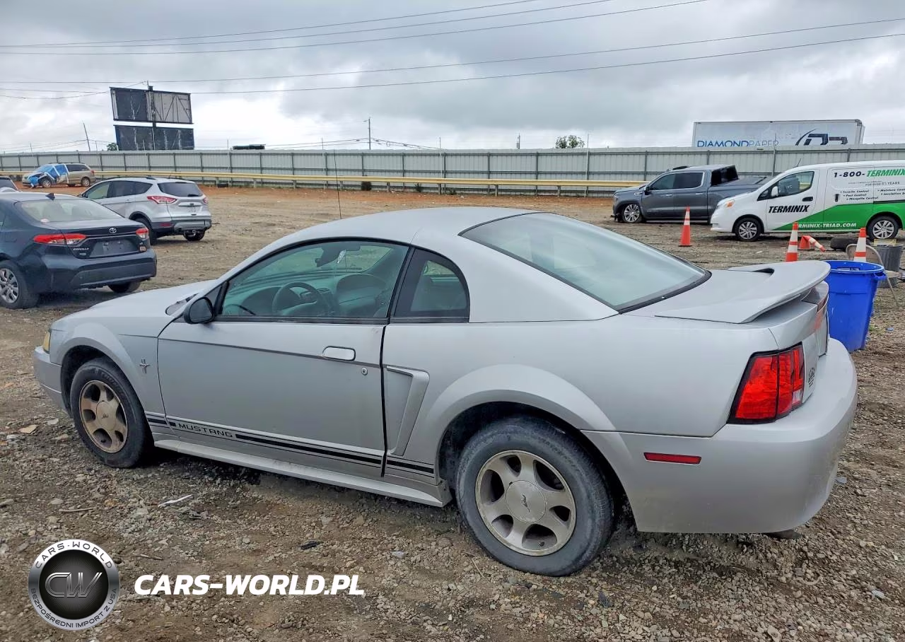2001 Ford Mustang VIN:1FAFP4047YF226325 - 2