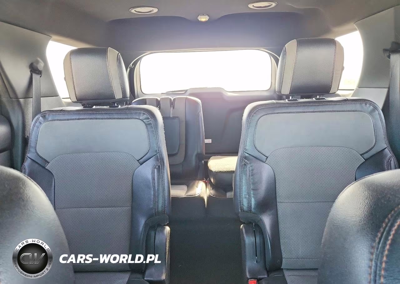 2017 Ford Explorer Xlt VIN:1FM5K8D87HGB21363 - 10