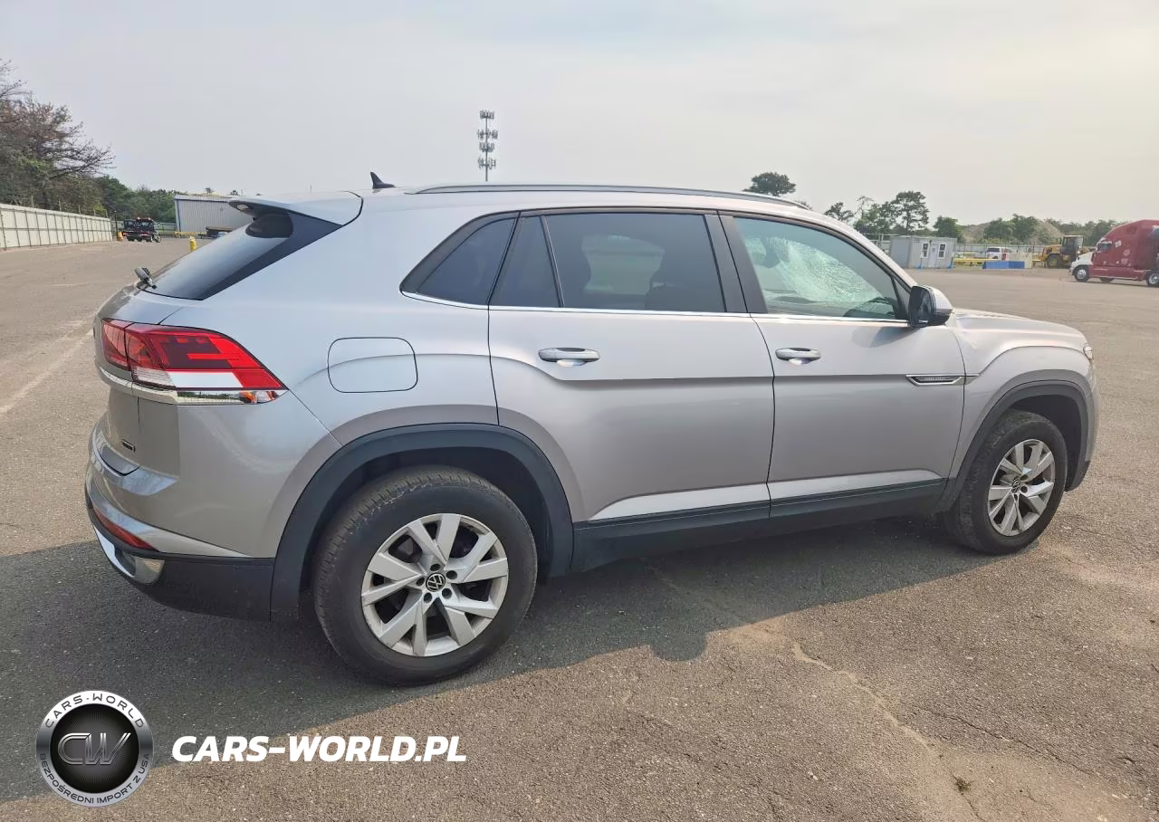 2020 Volkswagen Atlas Cross Sport S VIN:1V2GC2CA0LC203655 - 3