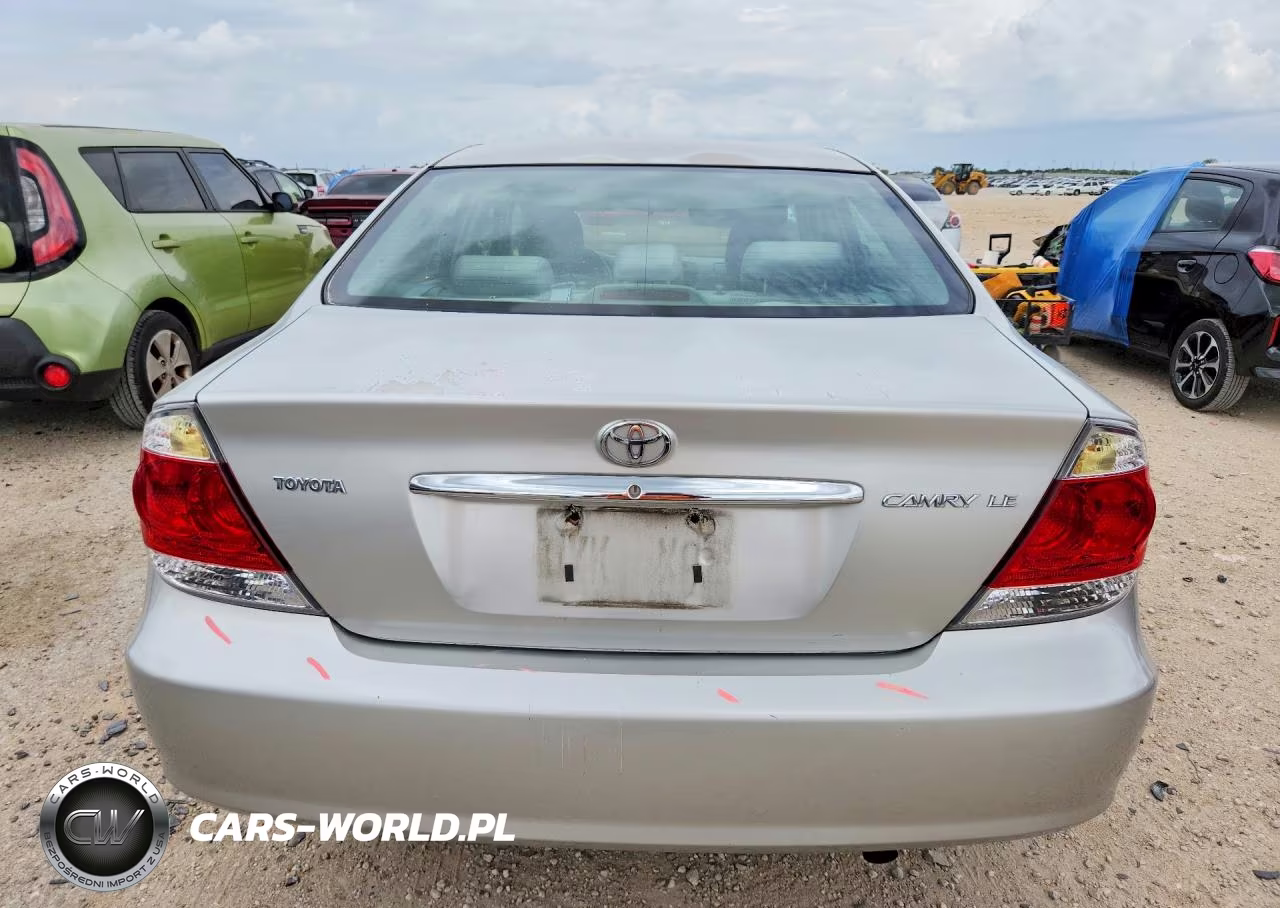 2005 Toyota Camry Le VIN:4T1BE32K85U598876 - 6