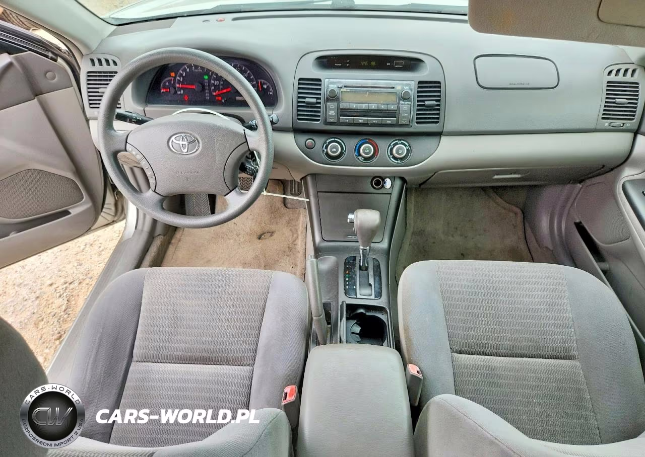 2005 Toyota Camry Le VIN:4T1BE32K85U598876 - 8