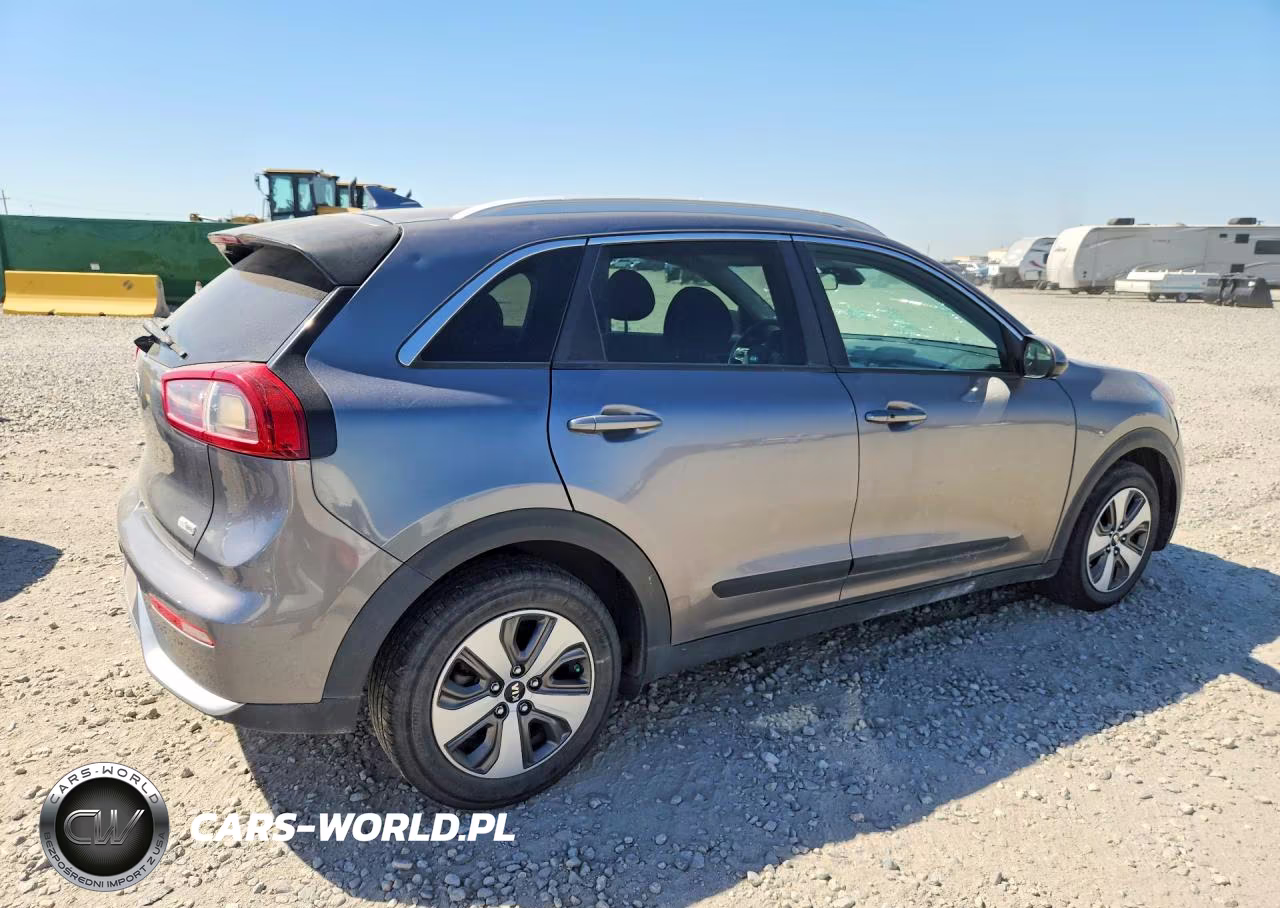2018 Kia Niro Lx VIN:KNDCB3LCXJ5200080 - 3