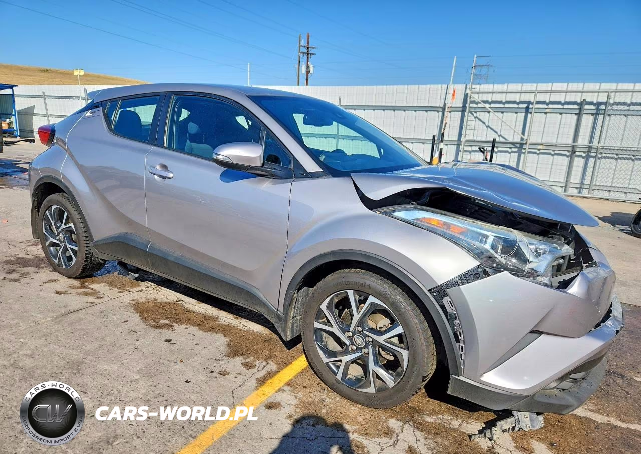 2018 Toyota C-Hr Xle Premium VIN:NMTKHMBX4JR021482 - 4