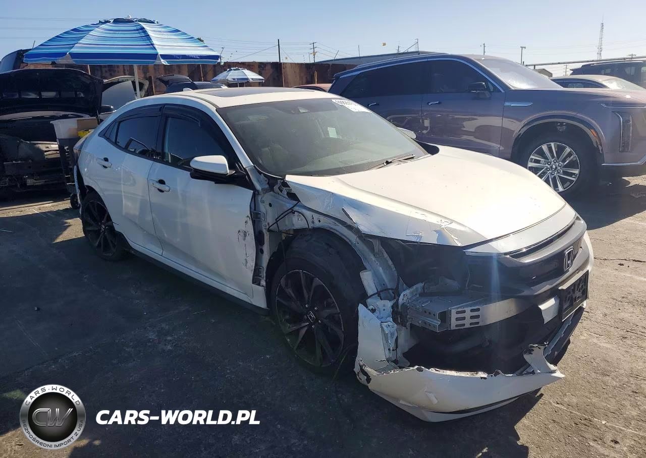 2017 Honda Civic Sport Touring VIN:SHHFK7H91HU214507 - 4