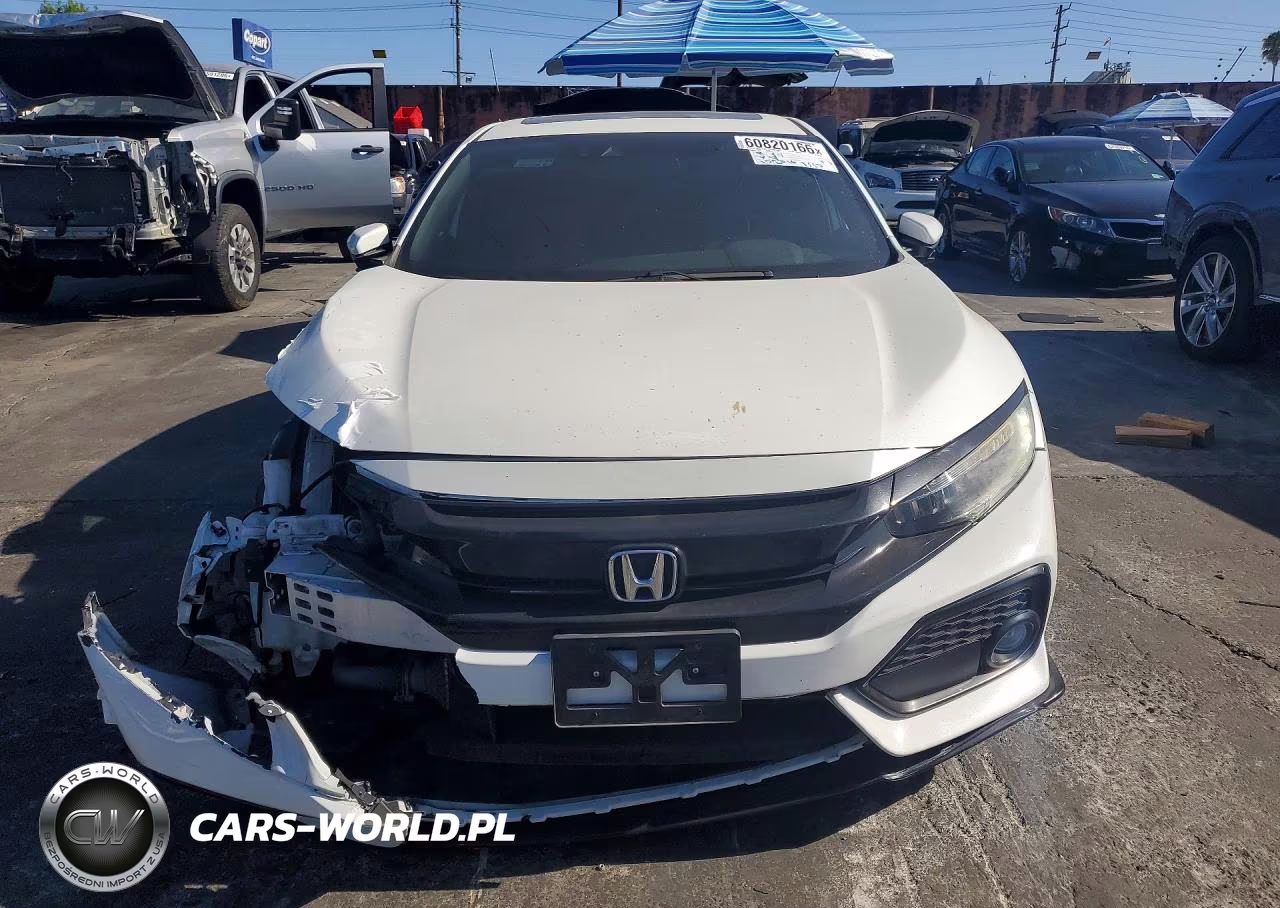 2017 Honda Civic Sport Touring VIN:SHHFK7H91HU214507 - 5