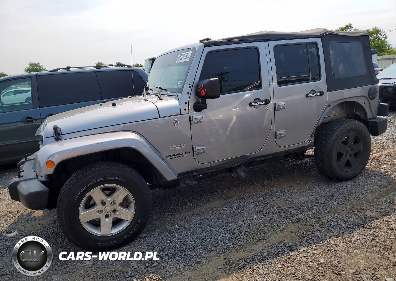 2013 Jeep Wrangler Unlimited Sahara