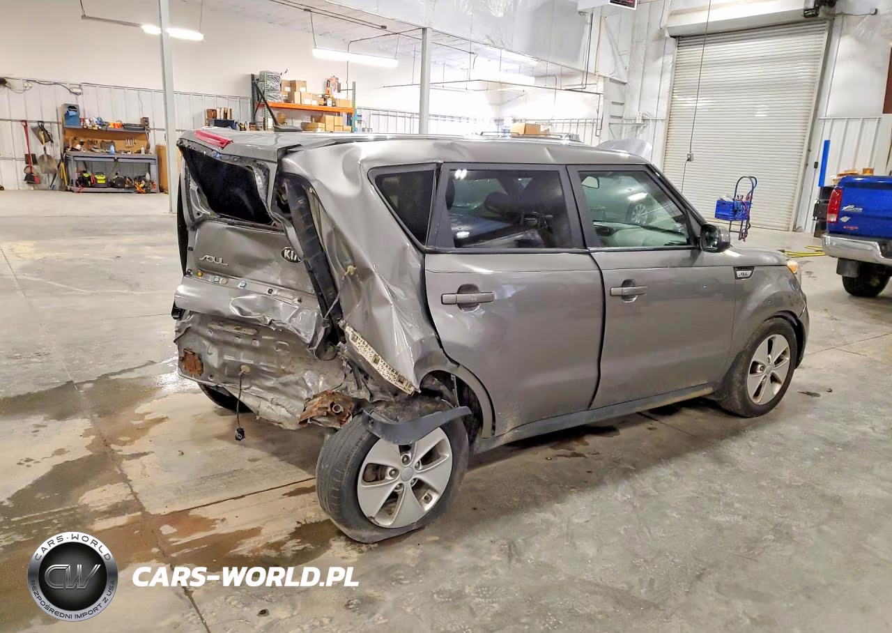 2015 Kia Soul Base VIN:KNDJN2A28F7225171 - 3