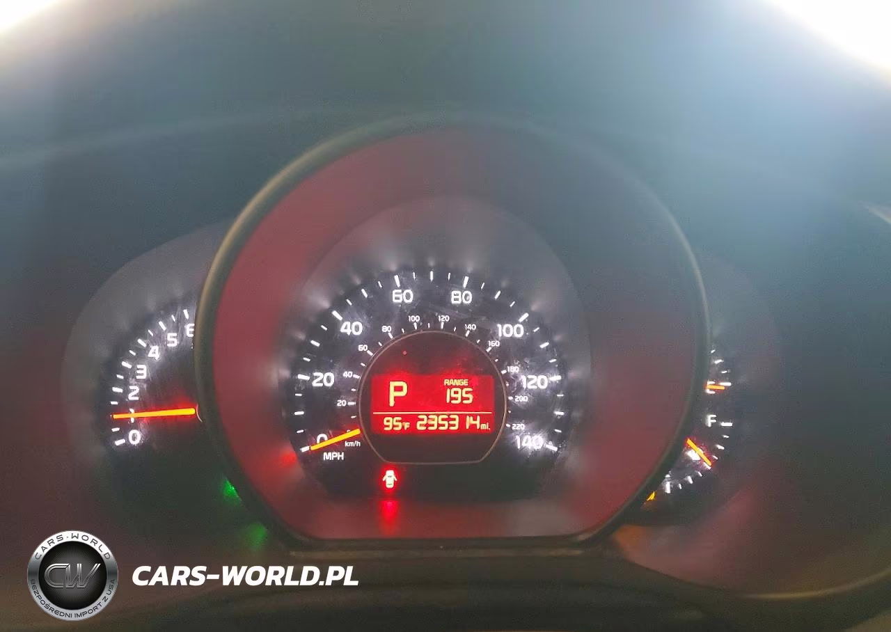2015 Kia Soul Base VIN:KNDJN2A28F7225171 - 9