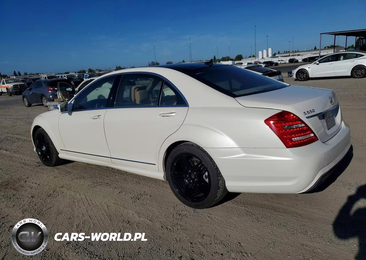 2013 Mercedes-Benz S 550 VIN:WDDNG7DB2DA503881 - 2