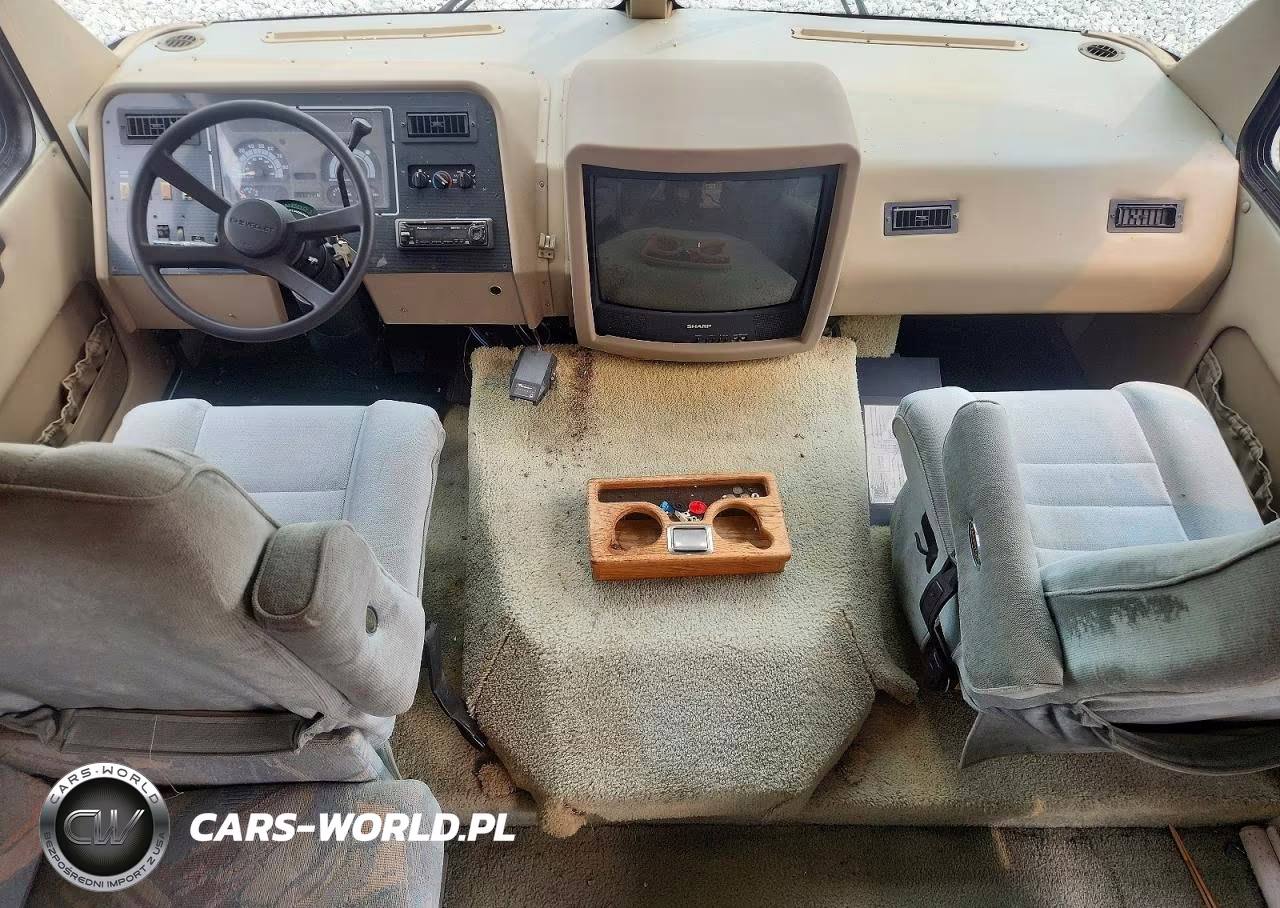 1996 Chevrolet P30 VIN:1GBKP37N0T3311376 - 5