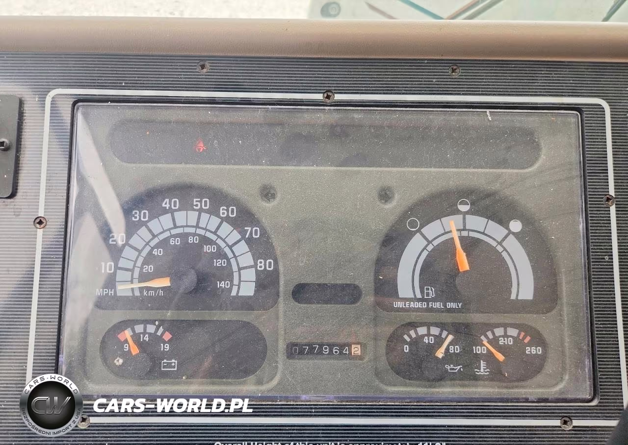 1996 Chevrolet P30 VIN:1GBKP37N0T3311376 - 8