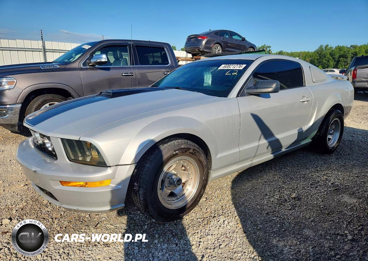 2005 Ford Mustang