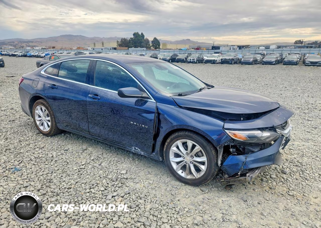 2020 Chevrolet Malibu Lt VIN:1G1ZD5ST8LF059372 - 4