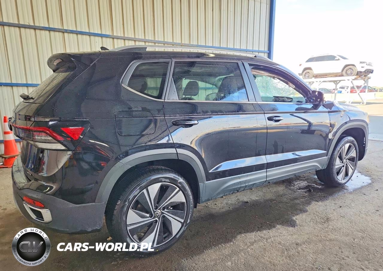 2026 Volkswagen Taos Se VIN:3VVUC7B24TM043615 - 3