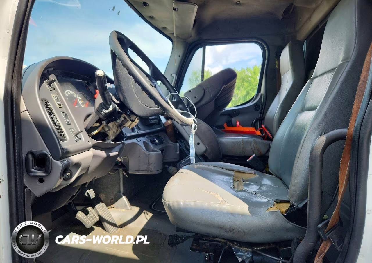 2007 Freightliner M2 106 Medium Duty VIN:1FVACWDC87HY02394 - 7