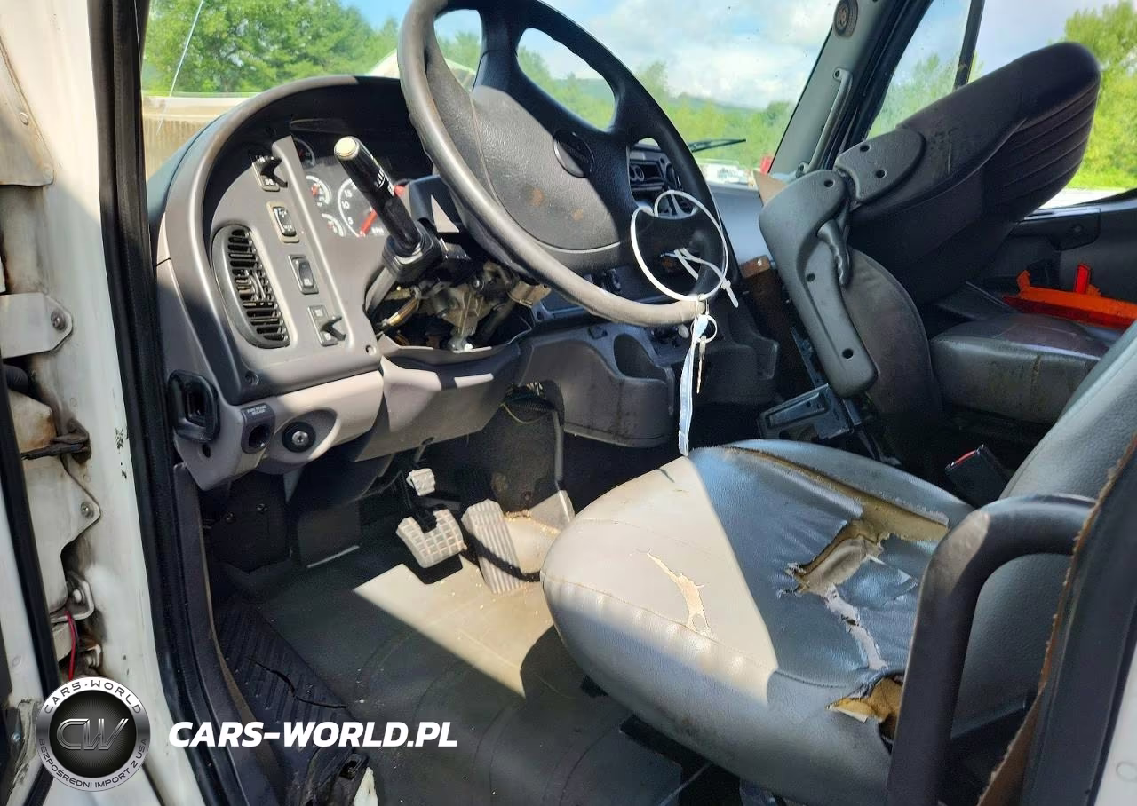 2007 Freightliner M2 106 Medium Duty VIN:1FVACWDC87HY02394 - 8