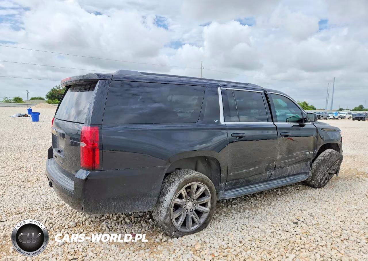 2018 Chevrolet Suburban K1500 Lt VIN:1GNSKHKC8JR317859 - 3