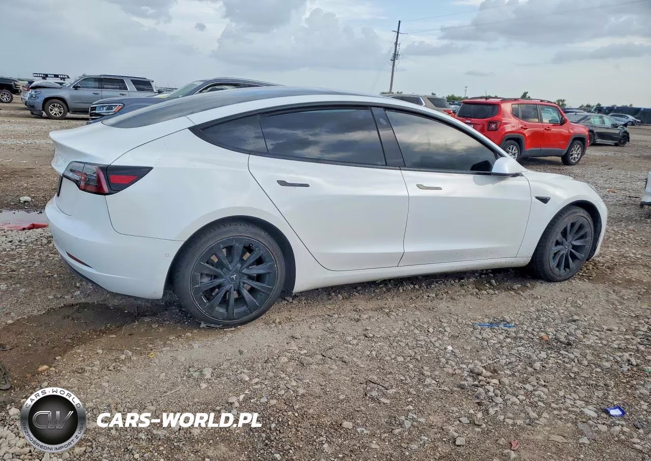 2022 Tesla Model 3 VIN:5YJ3E1EA7NF289070 - 3