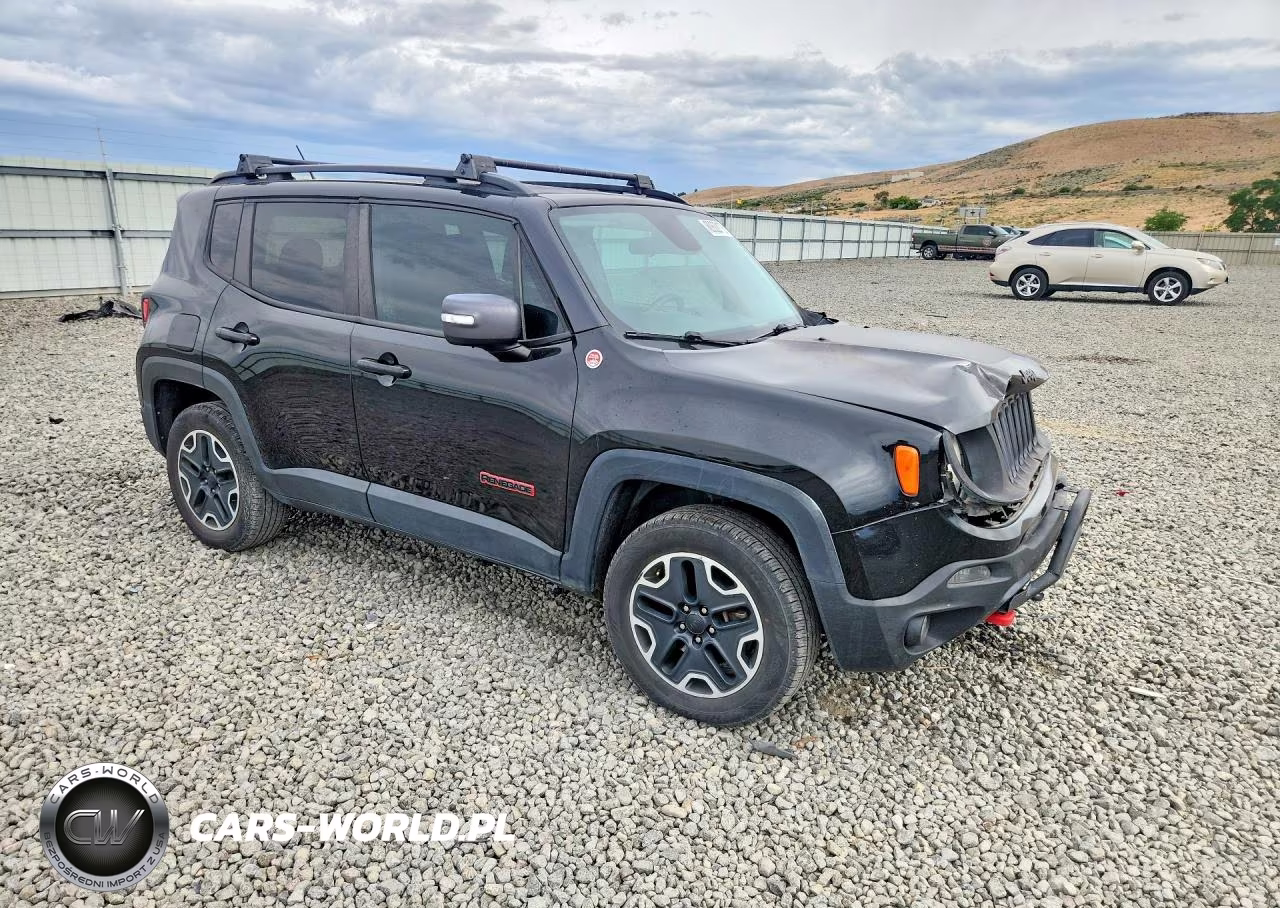 2016 Jeep Renegade Trailhawk VIN:ZACCJBCT5GPD81165 - 4