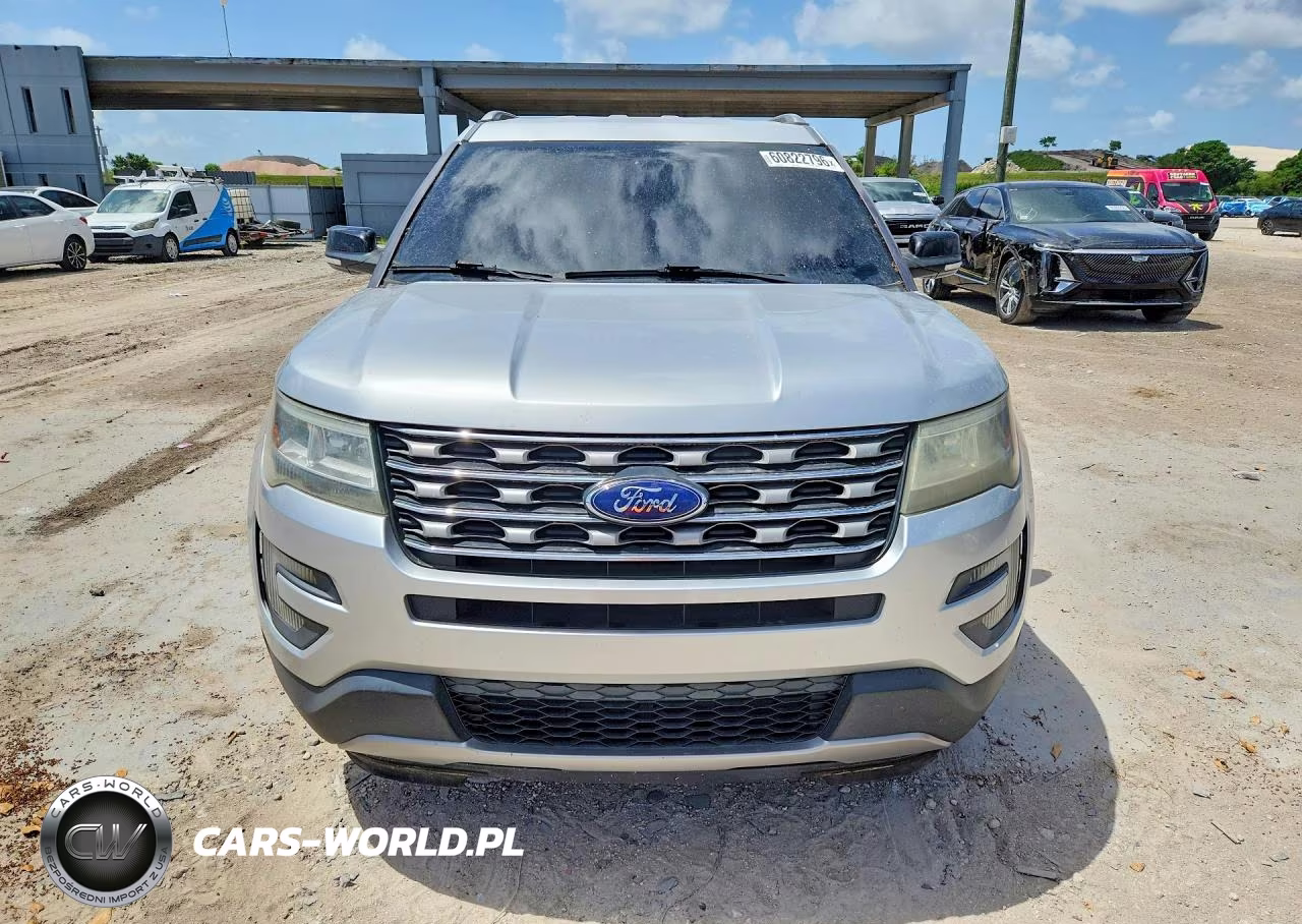 2016 Ford Explorer Xlt VIN:1FM5K7D89GGA97284 - 5