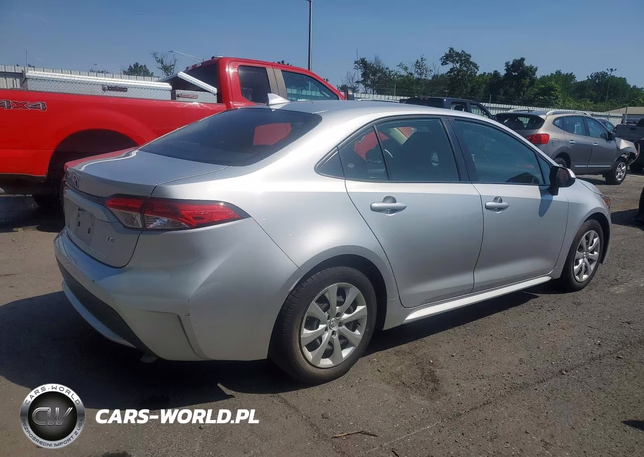 2021 Toyota Corolla Le VIN:JTDEPMAE8MJ145953 - 3