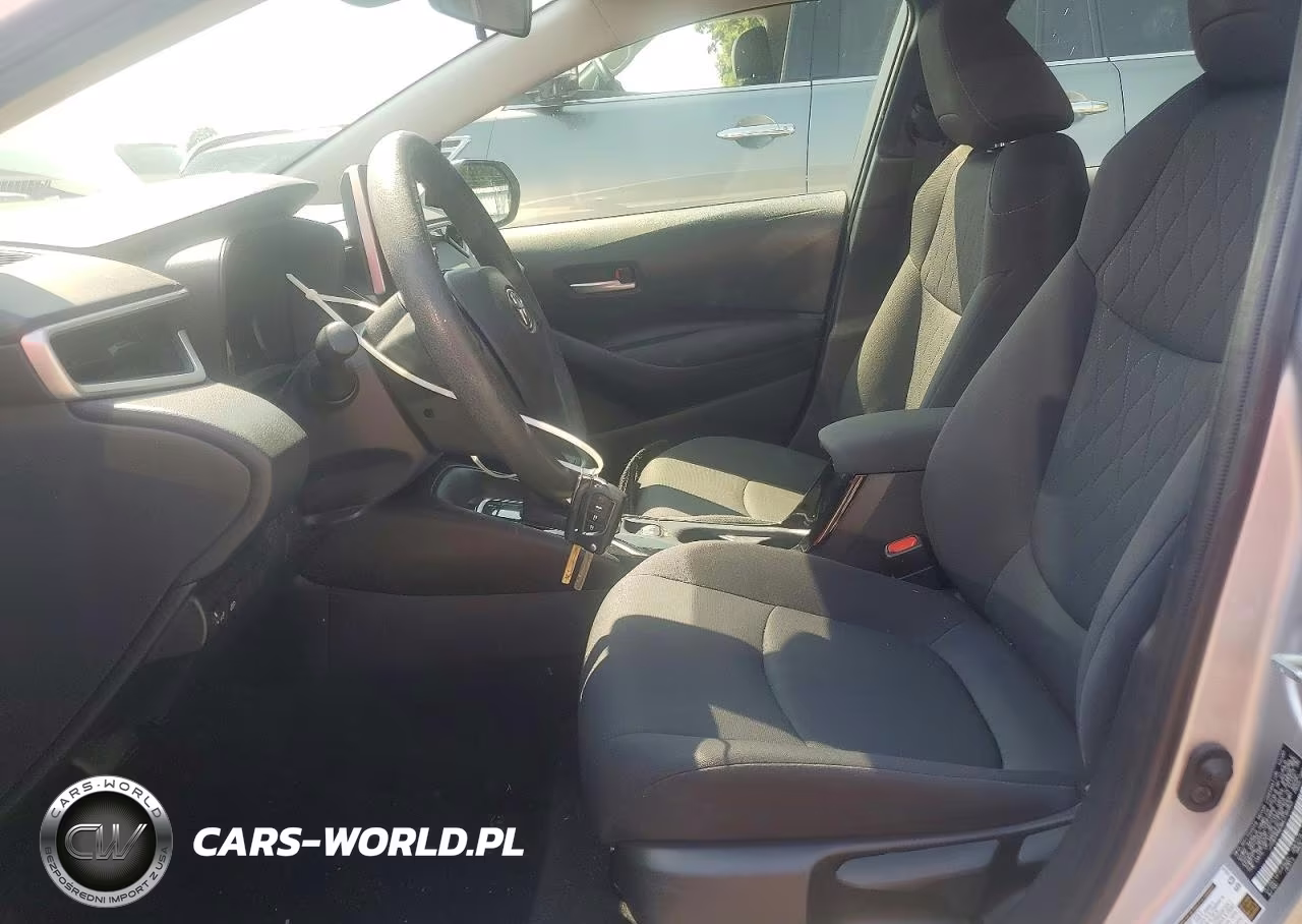 2021 Toyota Corolla Le VIN:JTDEPMAE8MJ145953 - 7