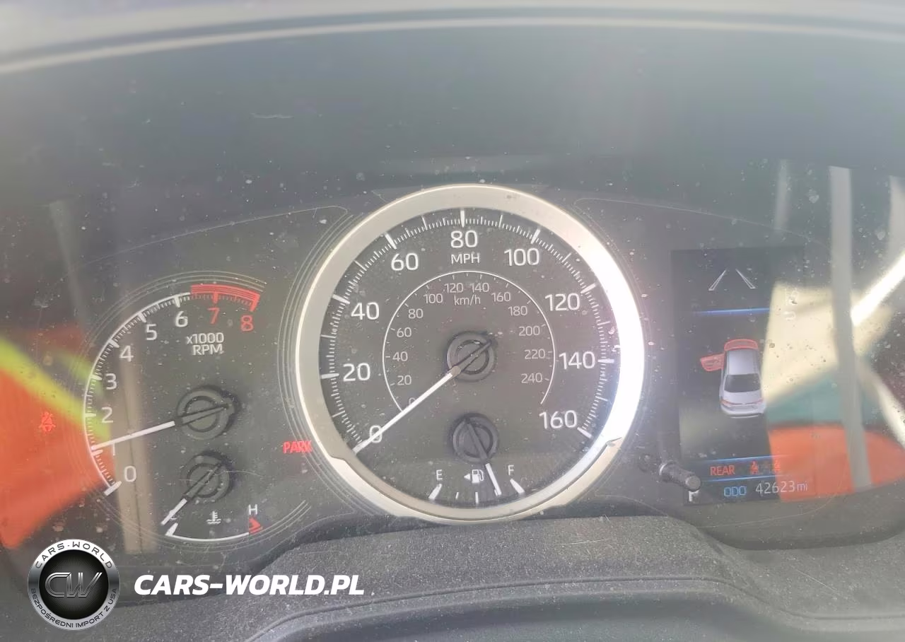 2021 Toyota Corolla Le VIN:JTDEPMAE8MJ145953 - 9