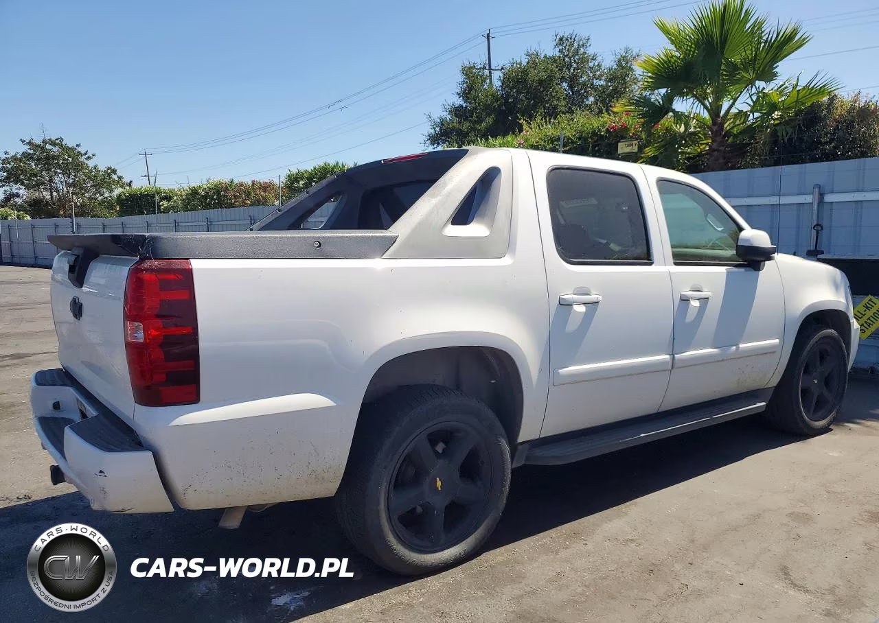 2007 Chevrolet Avalanche C1500 VIN:3GNEC120X7G218086 - 3