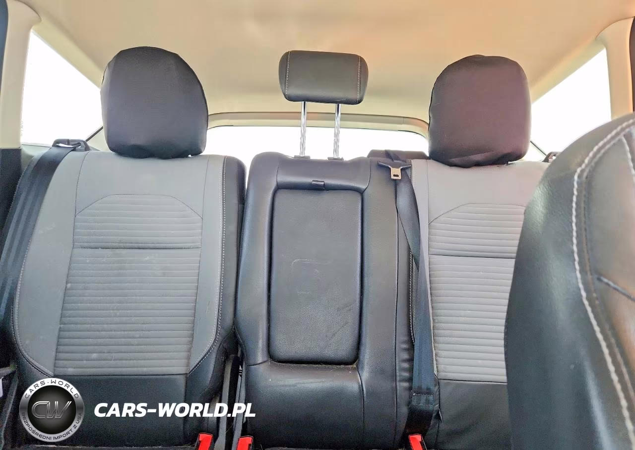 2019 Ford Escape Se VIN:1FMCU0GD8KUB07279 - 10