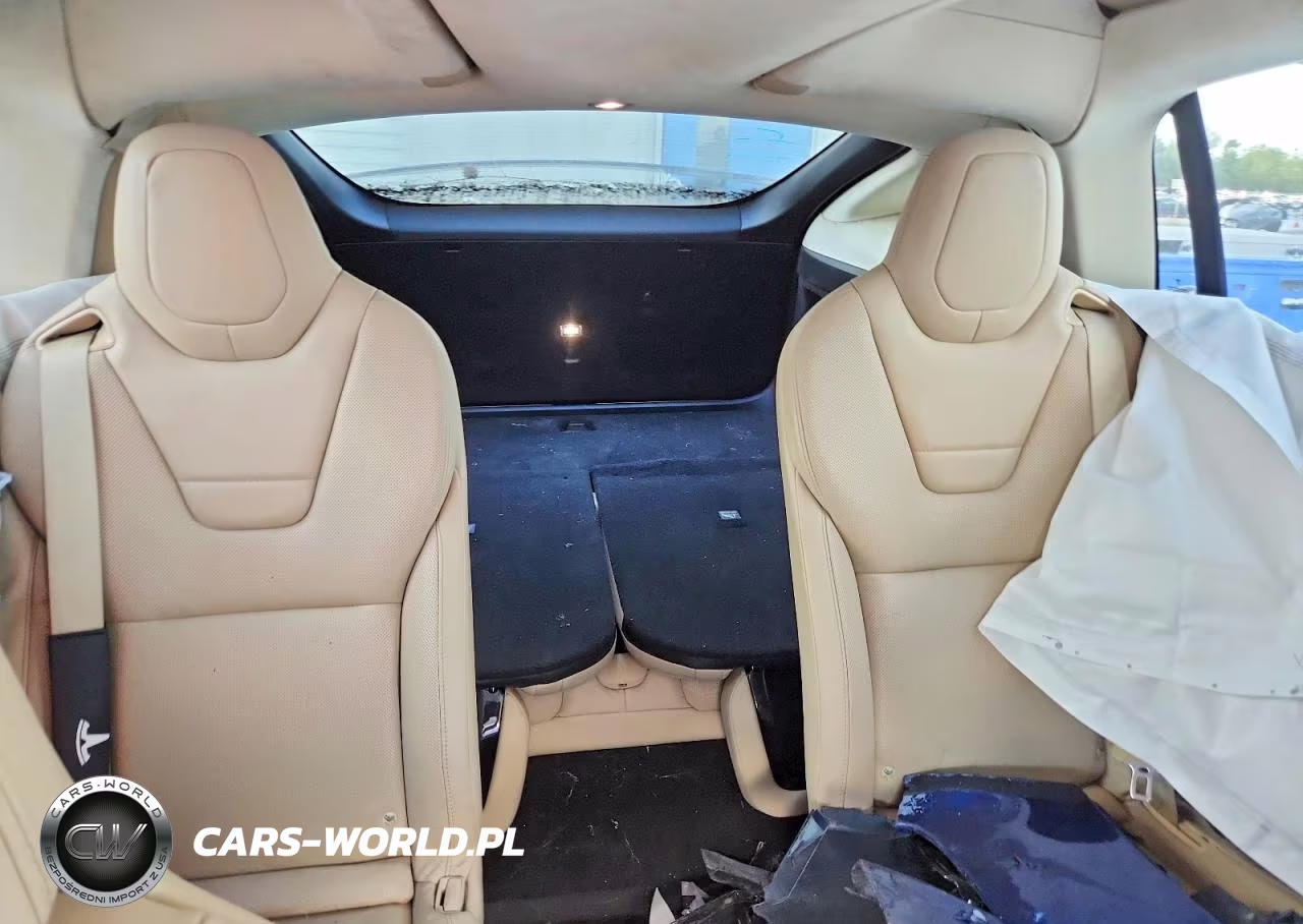 2016 Tesla Model X VIN:5YJXCBE20GF003441 - 10