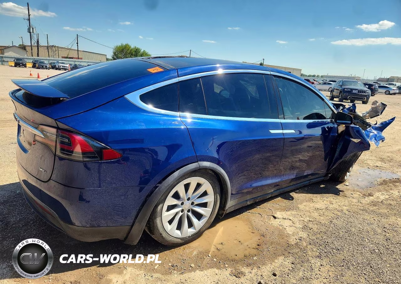 2016 Tesla Model X VIN:5YJXCBE20GF003441 - 3