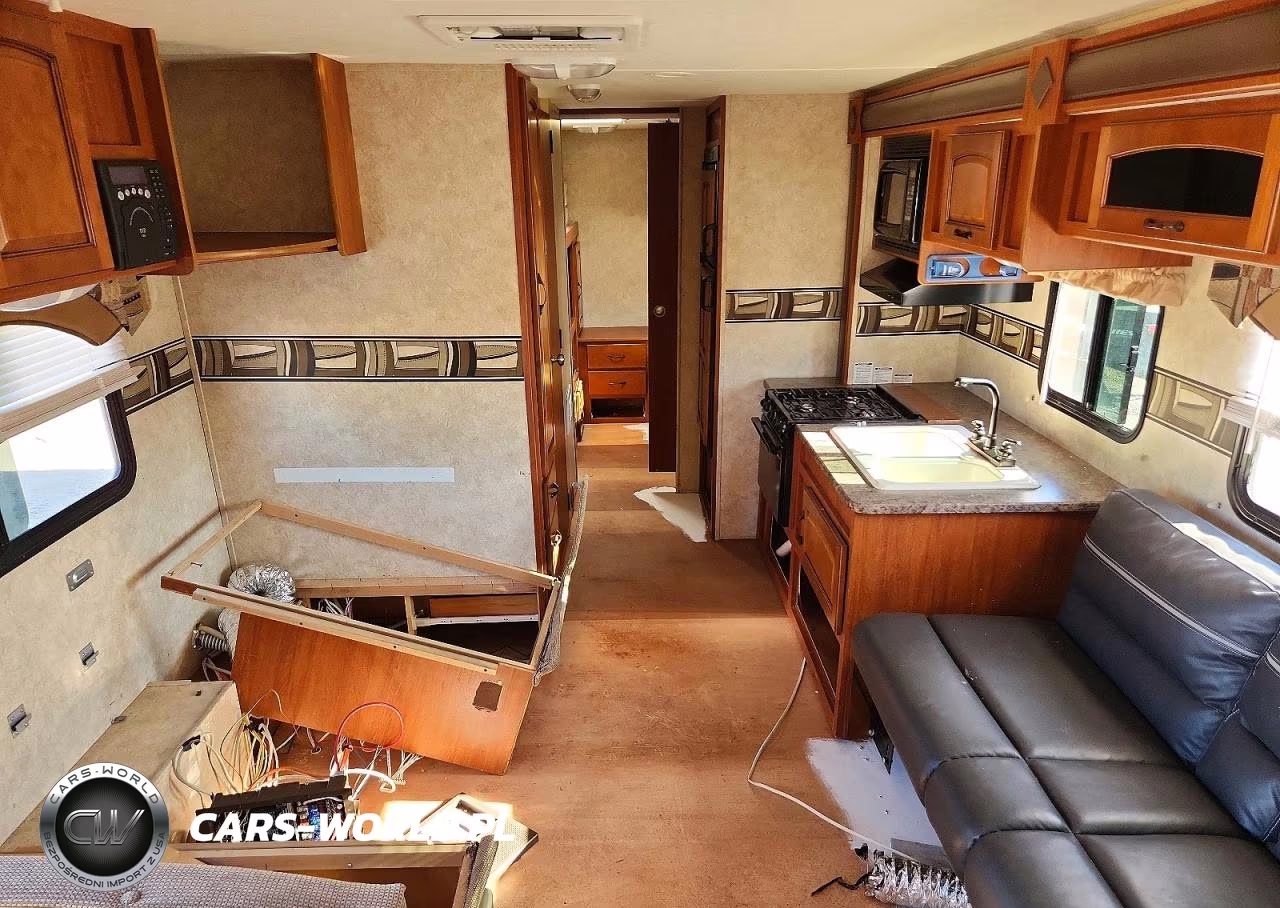 2011 Forest River Surveyor Camper VIN:4X4TSVF22BL017214 - 6