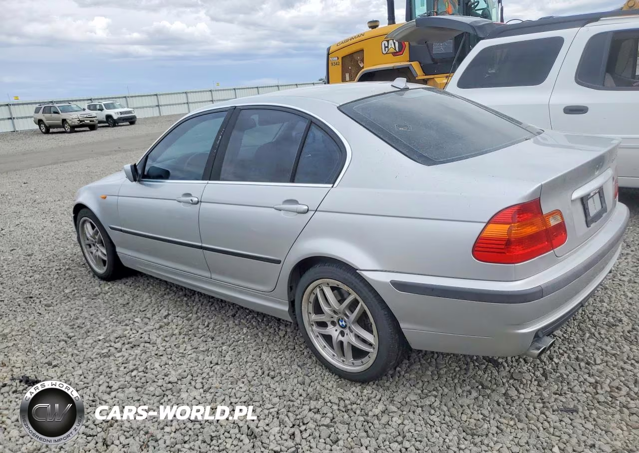 2004 BMW 330 Xi VIN:WBAEW53404PN36456 - 2