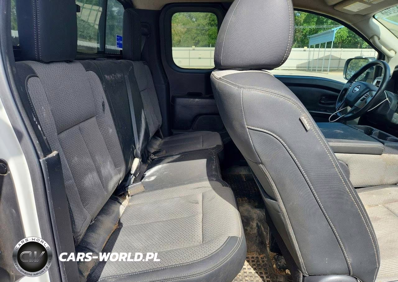 2019 Nissan Titan S VIN:1N6AA1CK2KN527240 - 10