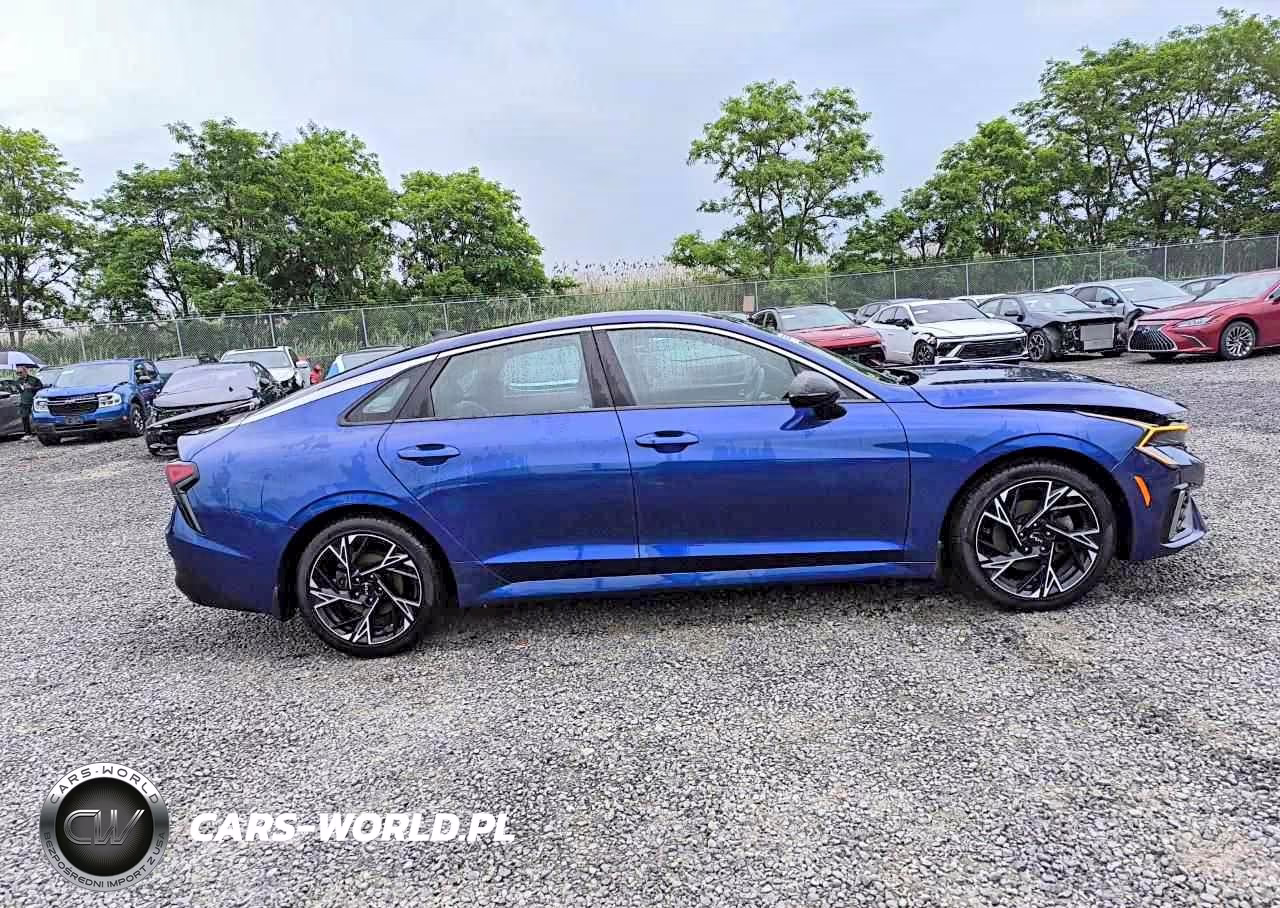 2025 Kia K5 Gt Line VIN:KNAG64J77S5283466 - 13