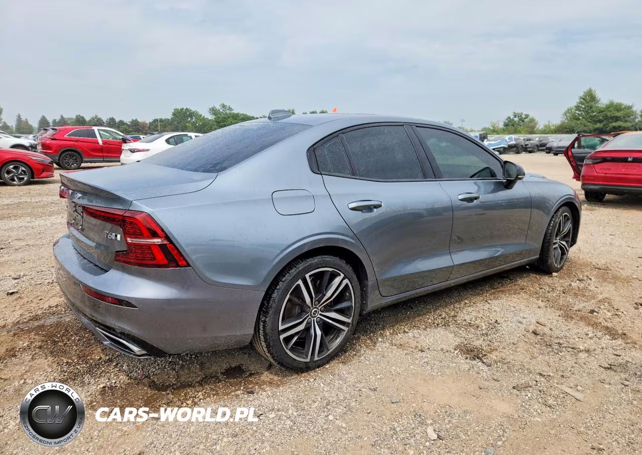 2019 Volvo S60 T6 R-Design VIN:7JRA22TM6KG015185 - 3