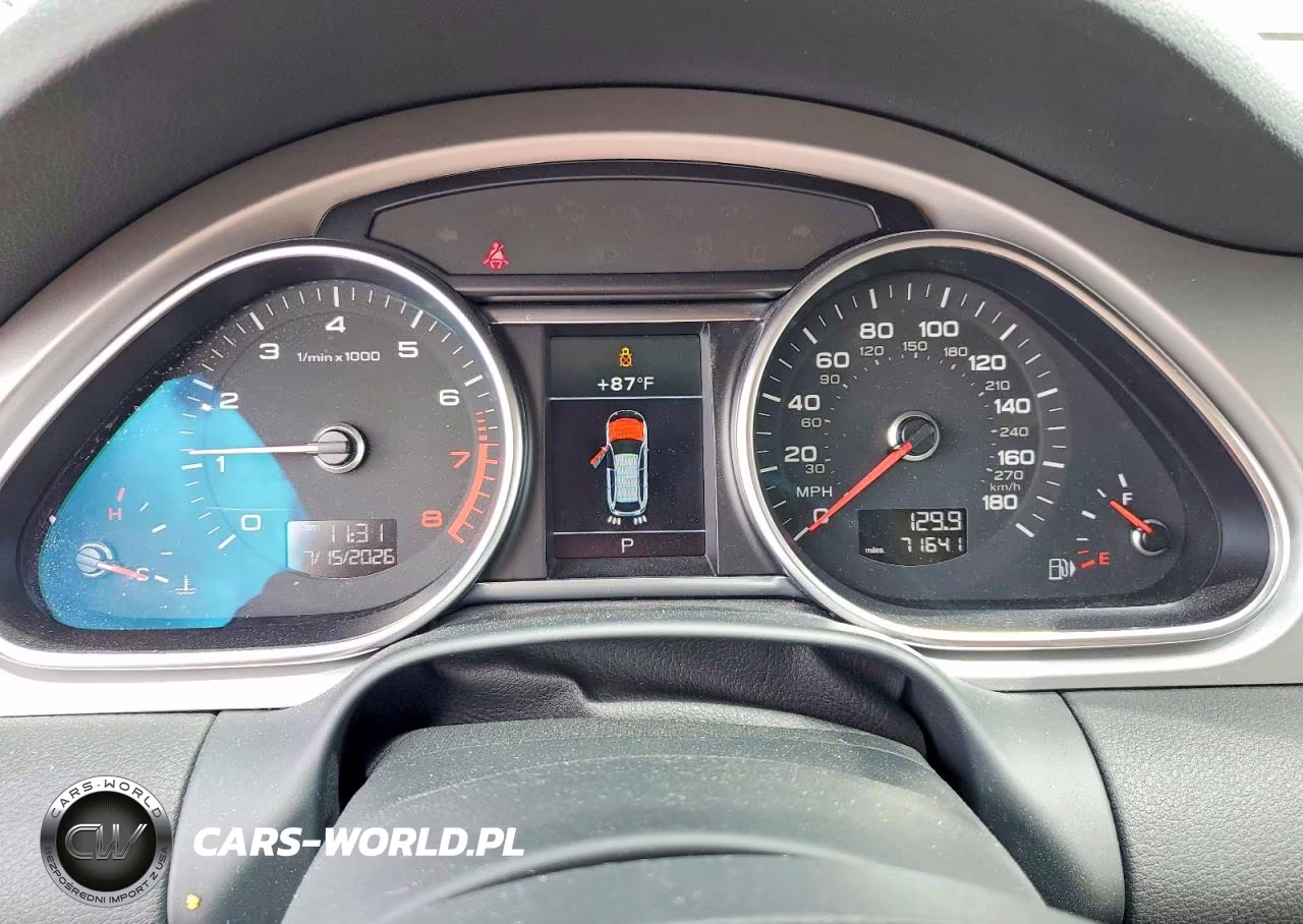 2015 Audi Q7 Premium Plus VIN:WA1LGAFE4FD017395 - 9