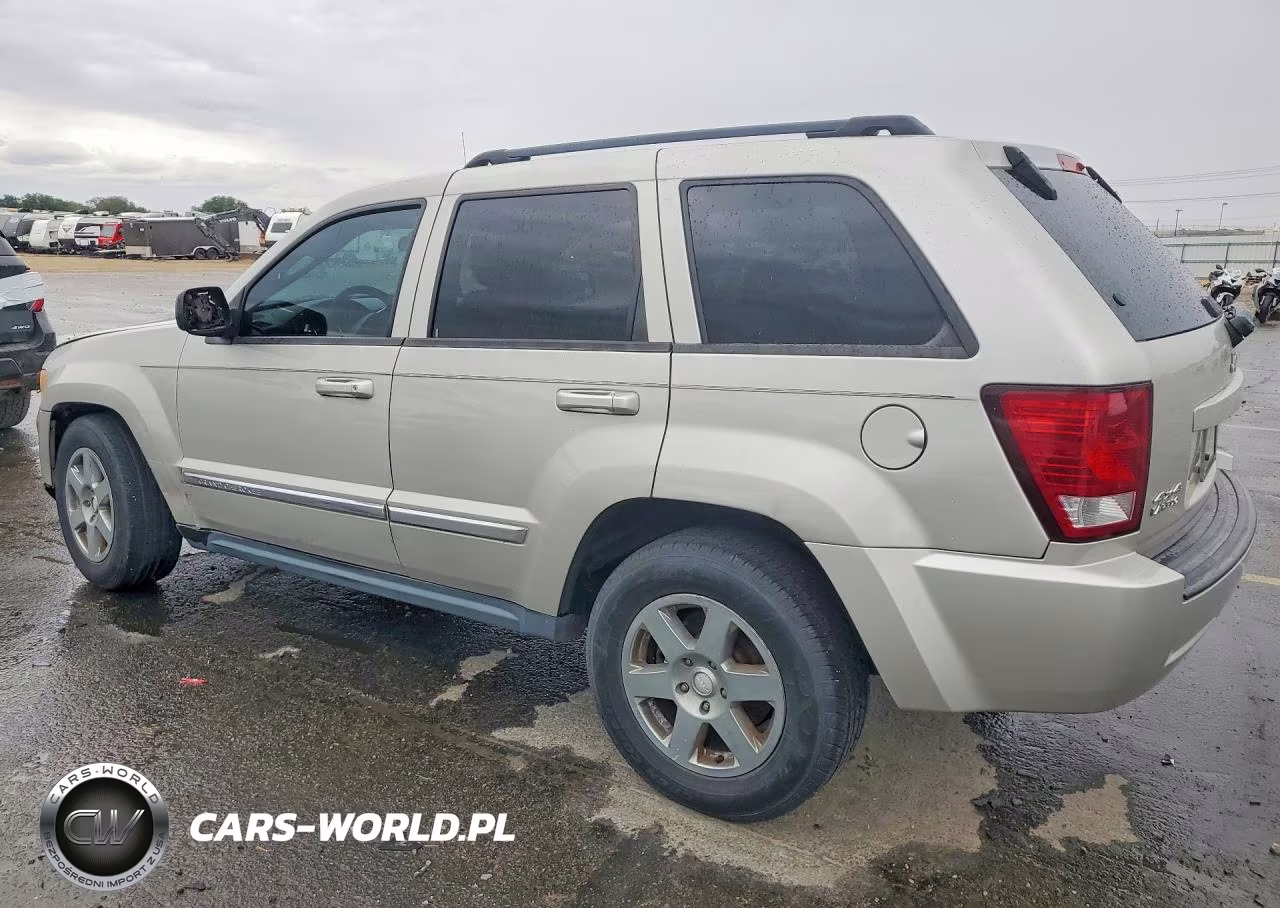 2010 Jeep Grand Cherokee Laredo VIN:1J4PR4GKXAC130753 - 2