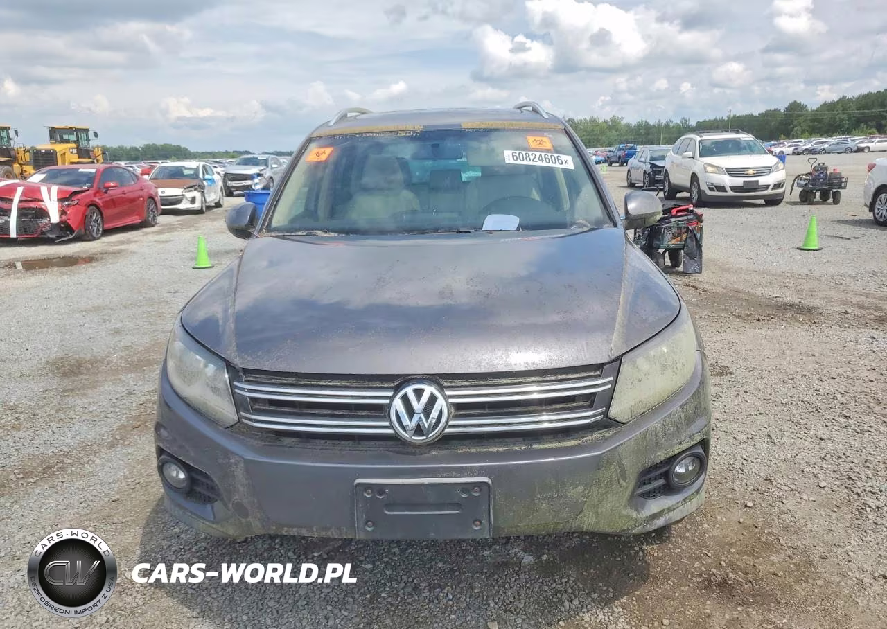 2012 Volkswagen Tiguan S VIN:WVGAV7AX0CW003956 - 5