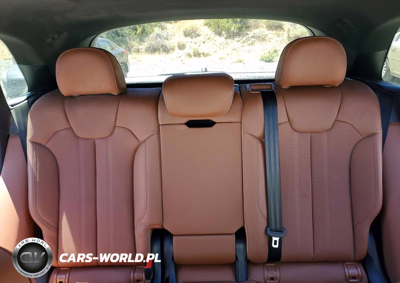 2021 Audi Q5 E Premium Plus VIN:WA1E2AFY3M2125436 - 10
