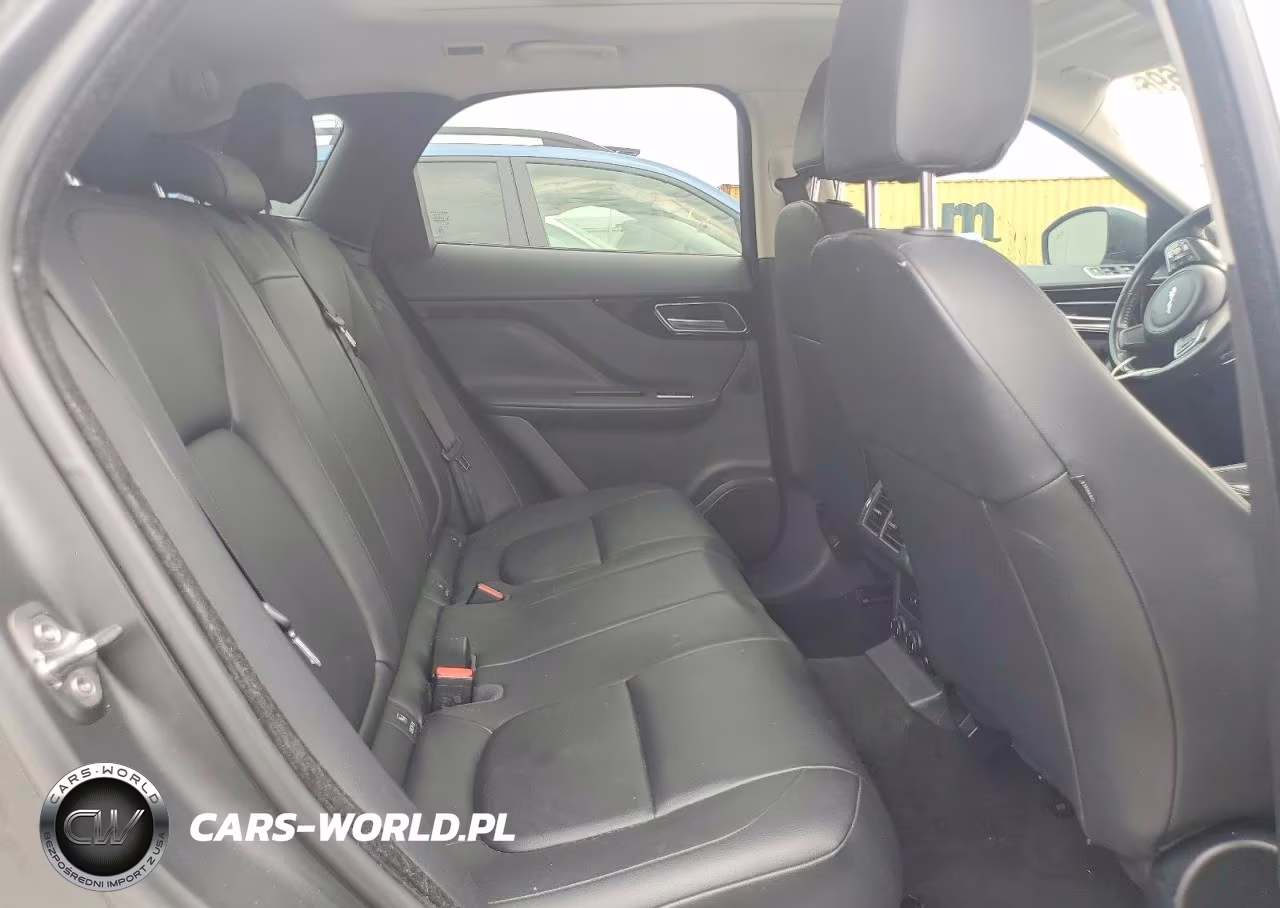 2017 Jaguar F-Pace Premium VIN:SADCJ2BN5HA494770 - 10