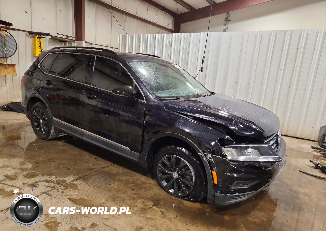 2018 Volkswagen Tiguan Se VIN:3VV2B7AX2JM050826 - 4
