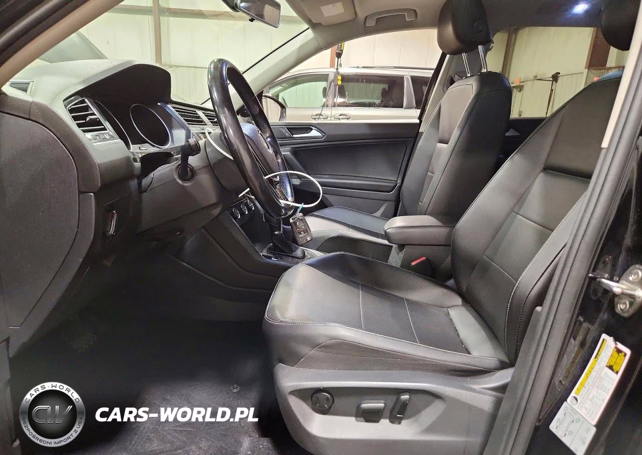 2018 Volkswagen Tiguan Se VIN:3VV2B7AX2JM050826 - 7