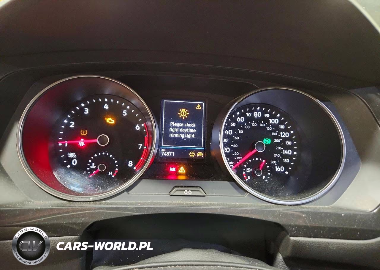 2018 Volkswagen Tiguan Se VIN:3VV2B7AX2JM050826 - 9