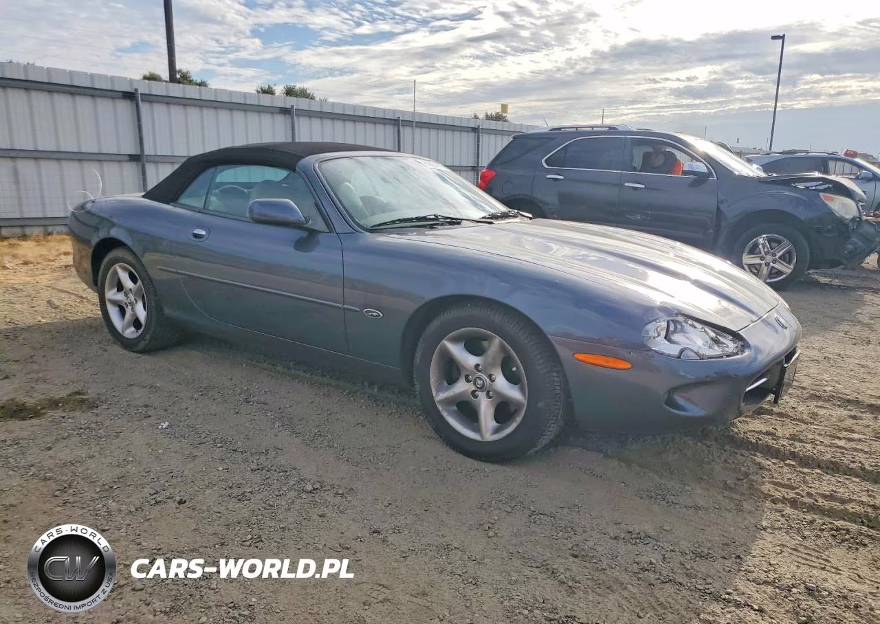 2000 Jaguar Xk8 VIN:SAJJA42C0YNA10921 - 4